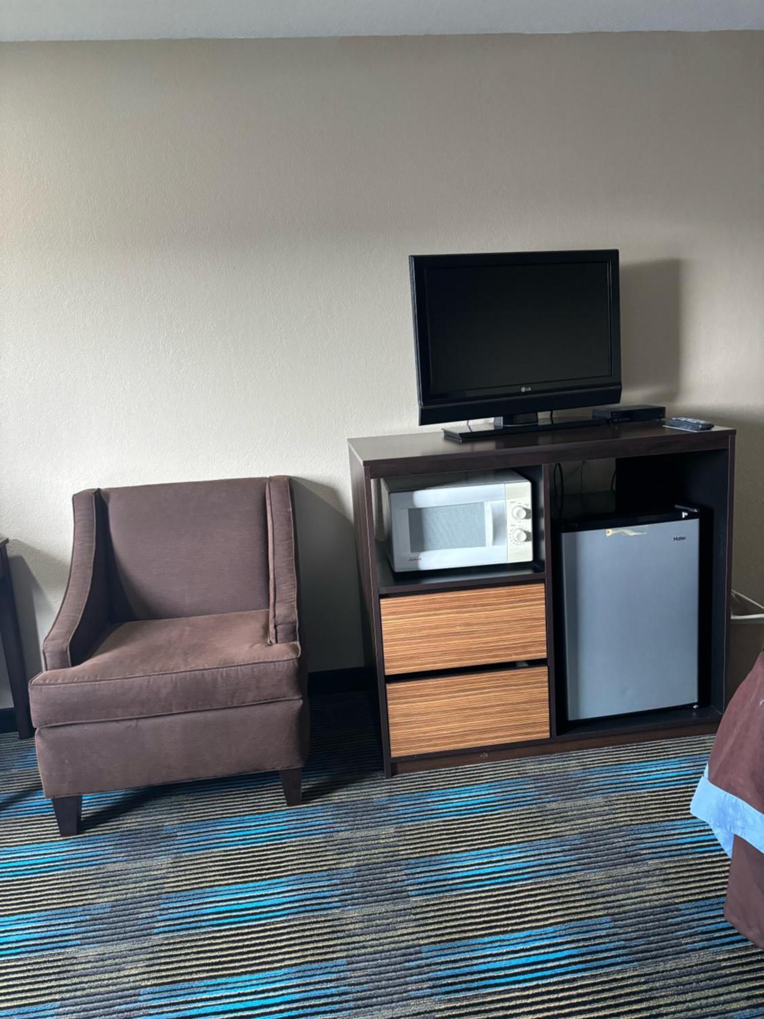 ซูเปอร์ 8 บาย วินด์แฮม เอสคานาบา Hotel ภายนอก รูปภาพ