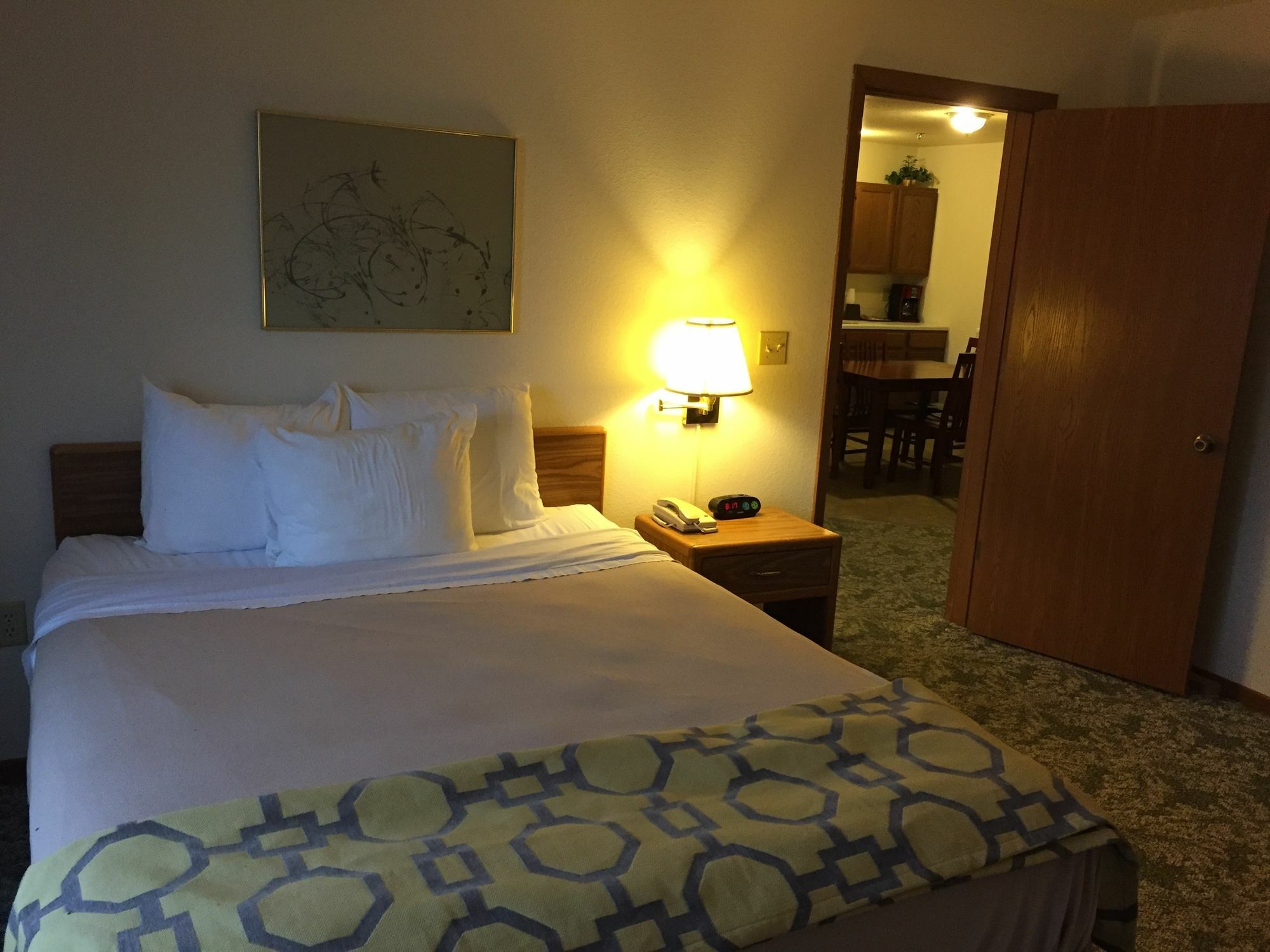 ซูเปอร์ 8 บาย วินด์แฮม เอสคานาบา Hotel ภายนอก รูปภาพ